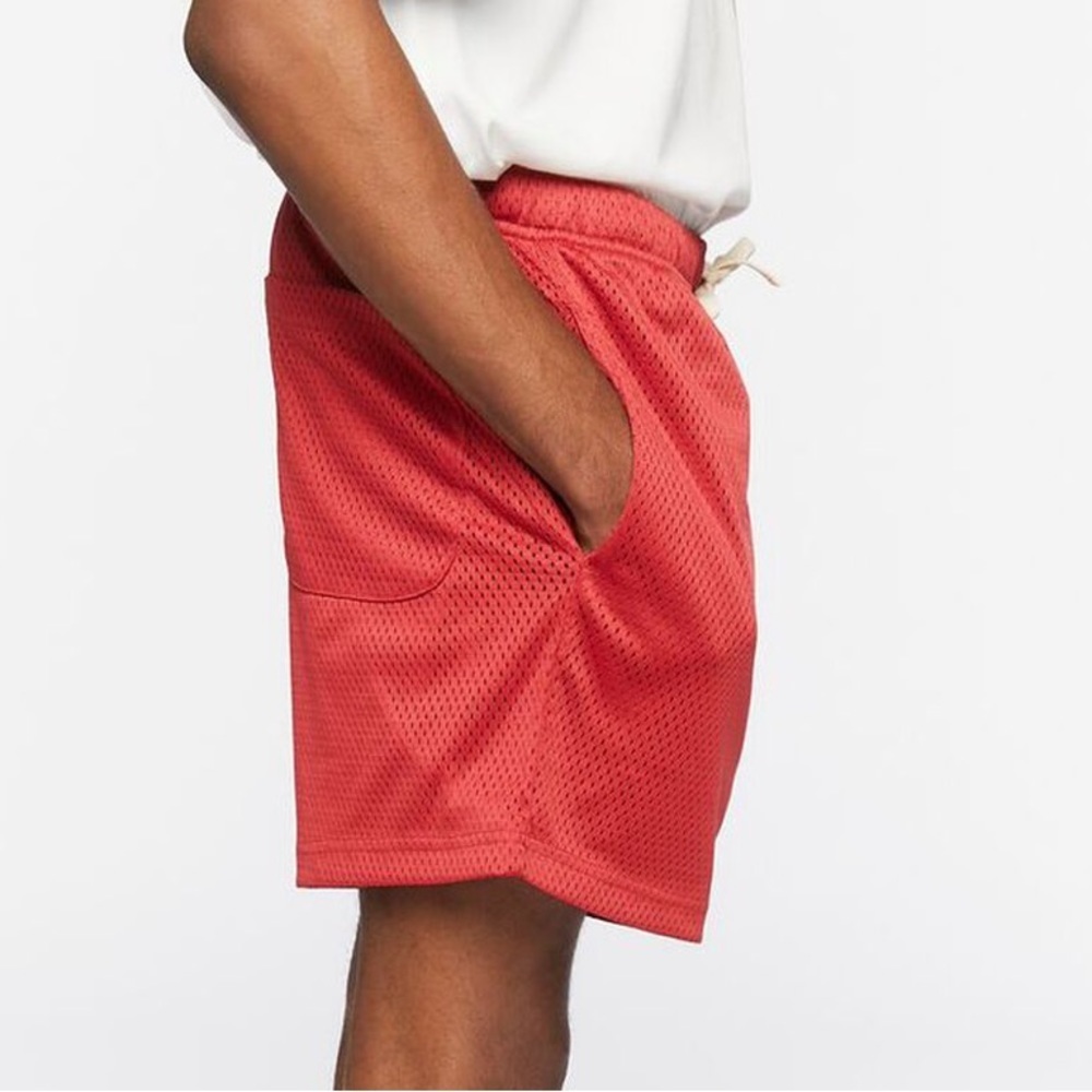 Mesh Drawstring Shorts‎ - Picture 2 of 6